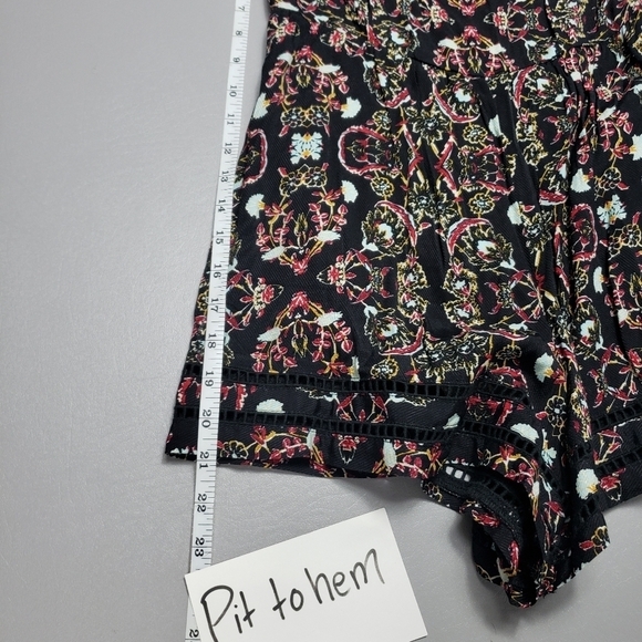 Kendall and Kylie cold shoulder strappy romper women's size small - Picture 11 of 15